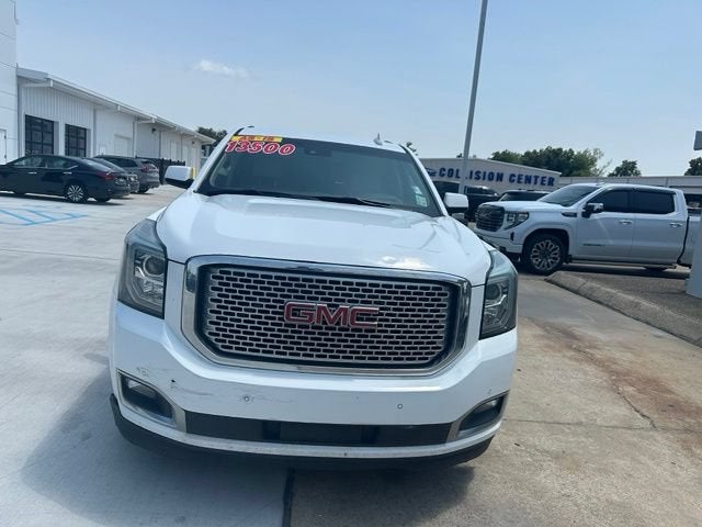 2016 GMC Yukon XL — side profile view